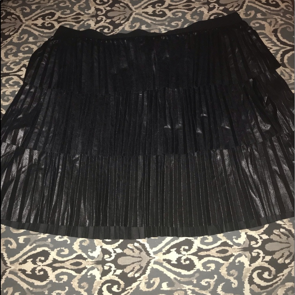 Pleated skirt